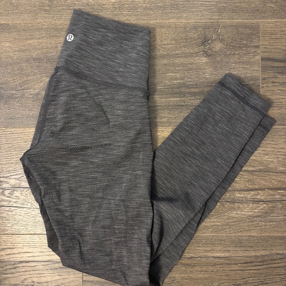 Lululemon Leggings Heathered Black - Picture 1 of 1